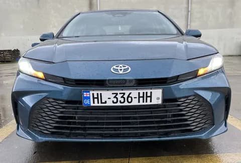 Toyota Camry 2025 купить в Москве
